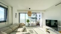 Living room of Flat for sale in  Valencia Capital  with Air Conditioner, Private garden and Terrace