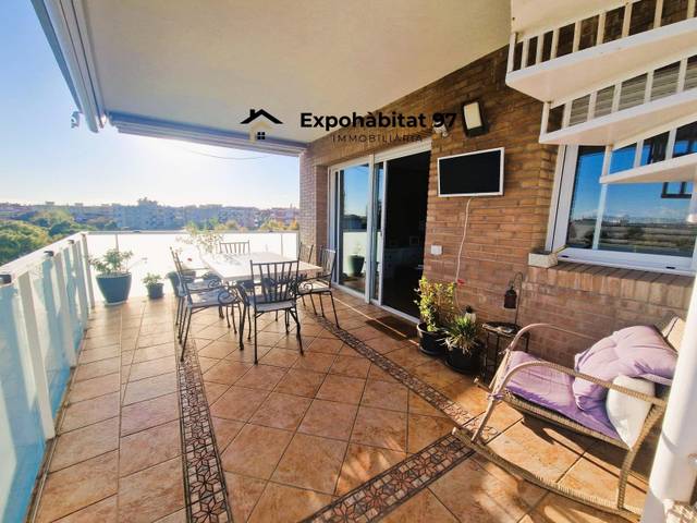 Piso en Venta en Carrer ARQUITECTE UBACH, 10 en Centre