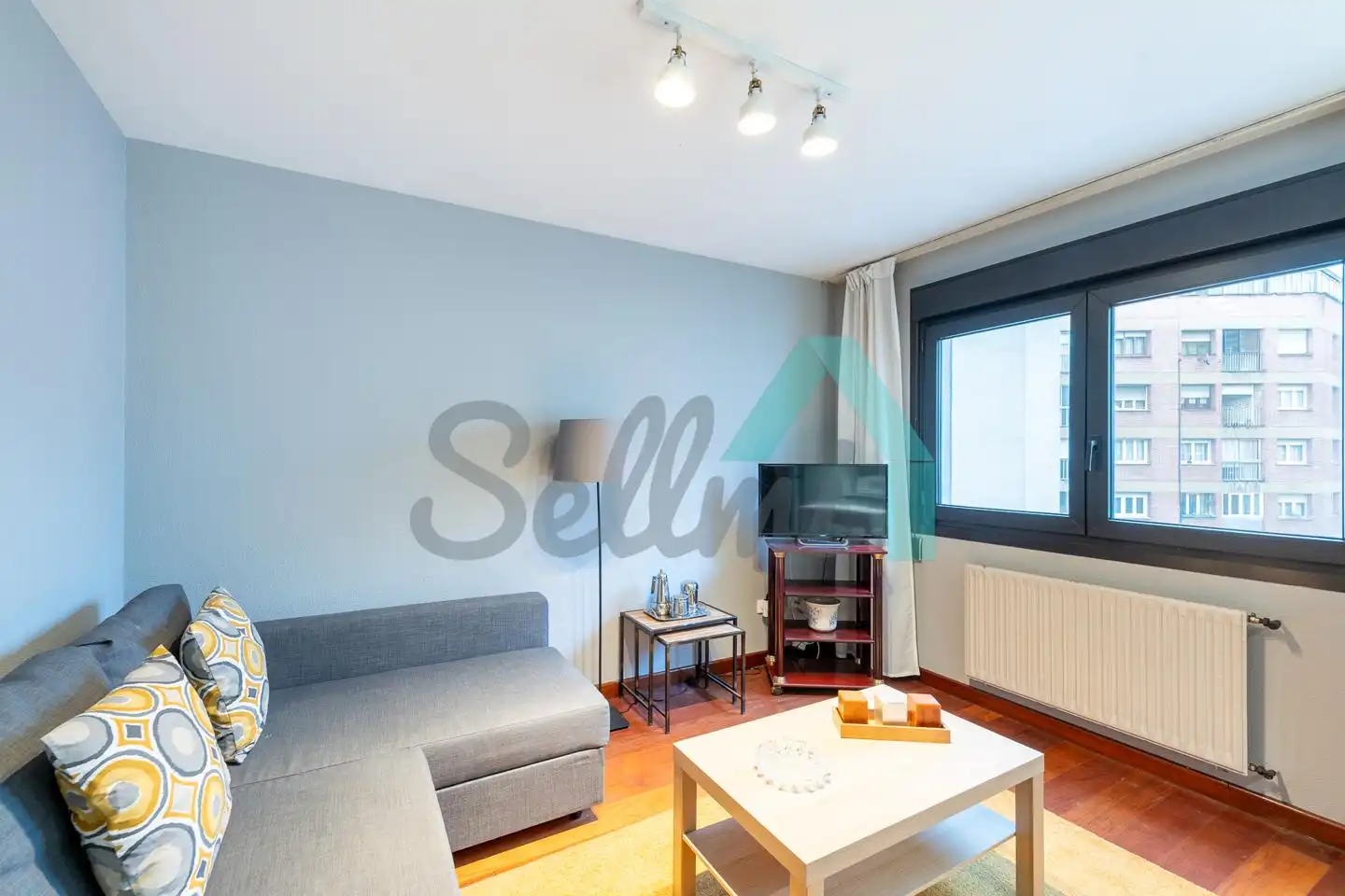 Flat for rent in Carreño Miranda, Masip