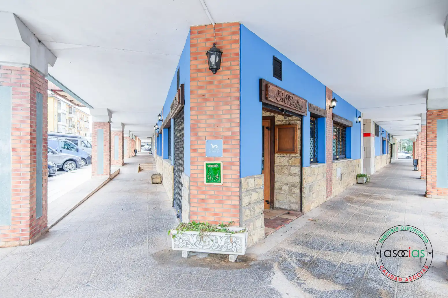 Vista exterior de Local en venta en Llanera con Aire acondicionado