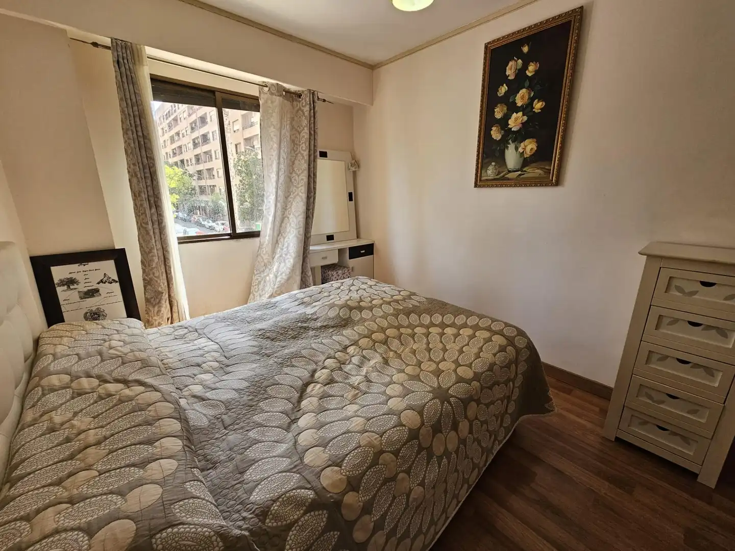 Habitación de Piso en venta en Valencia con Aire acondicionado, Terraza y Amueblado