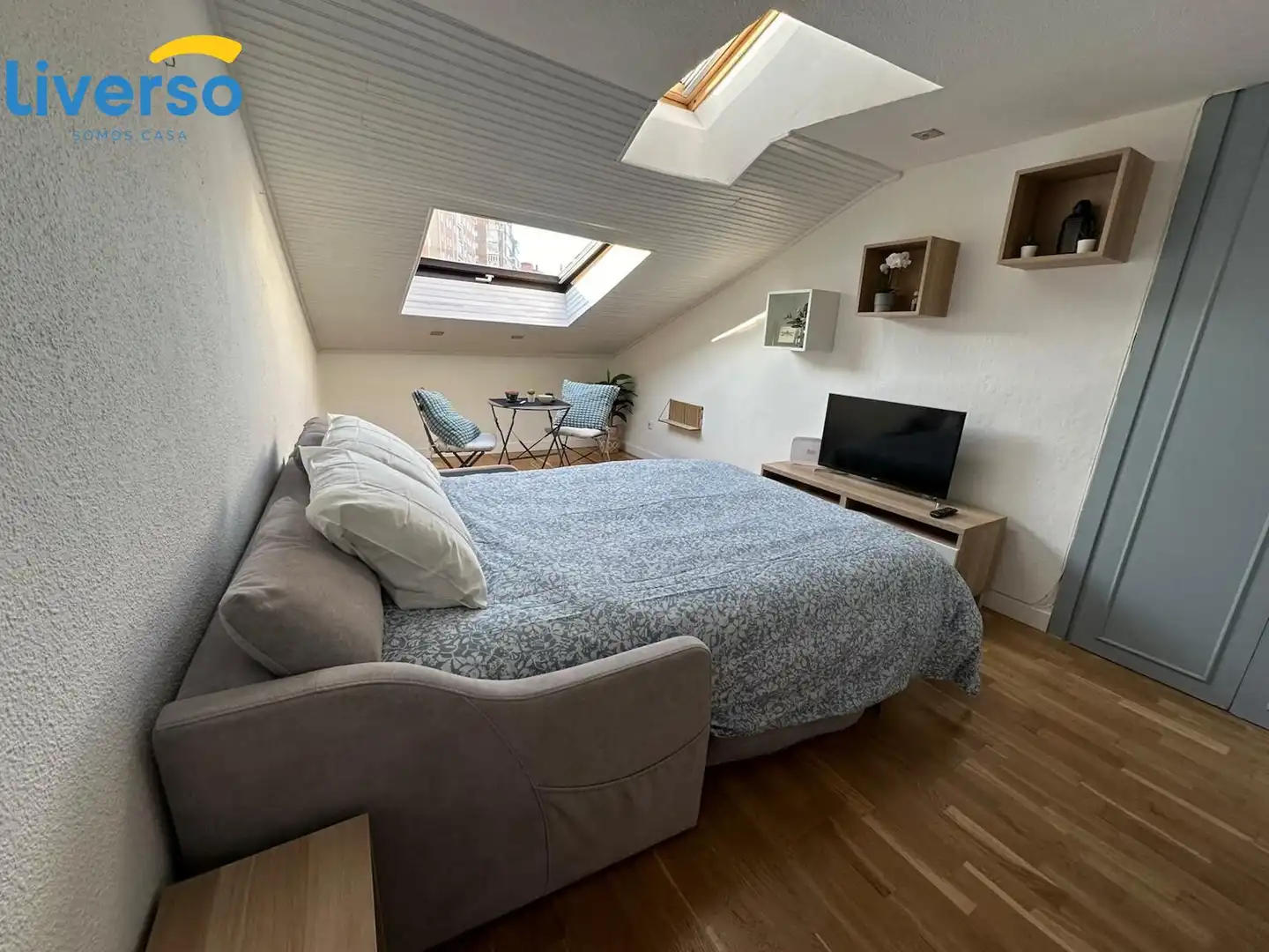 Attic for rent in Casco Antiguo
