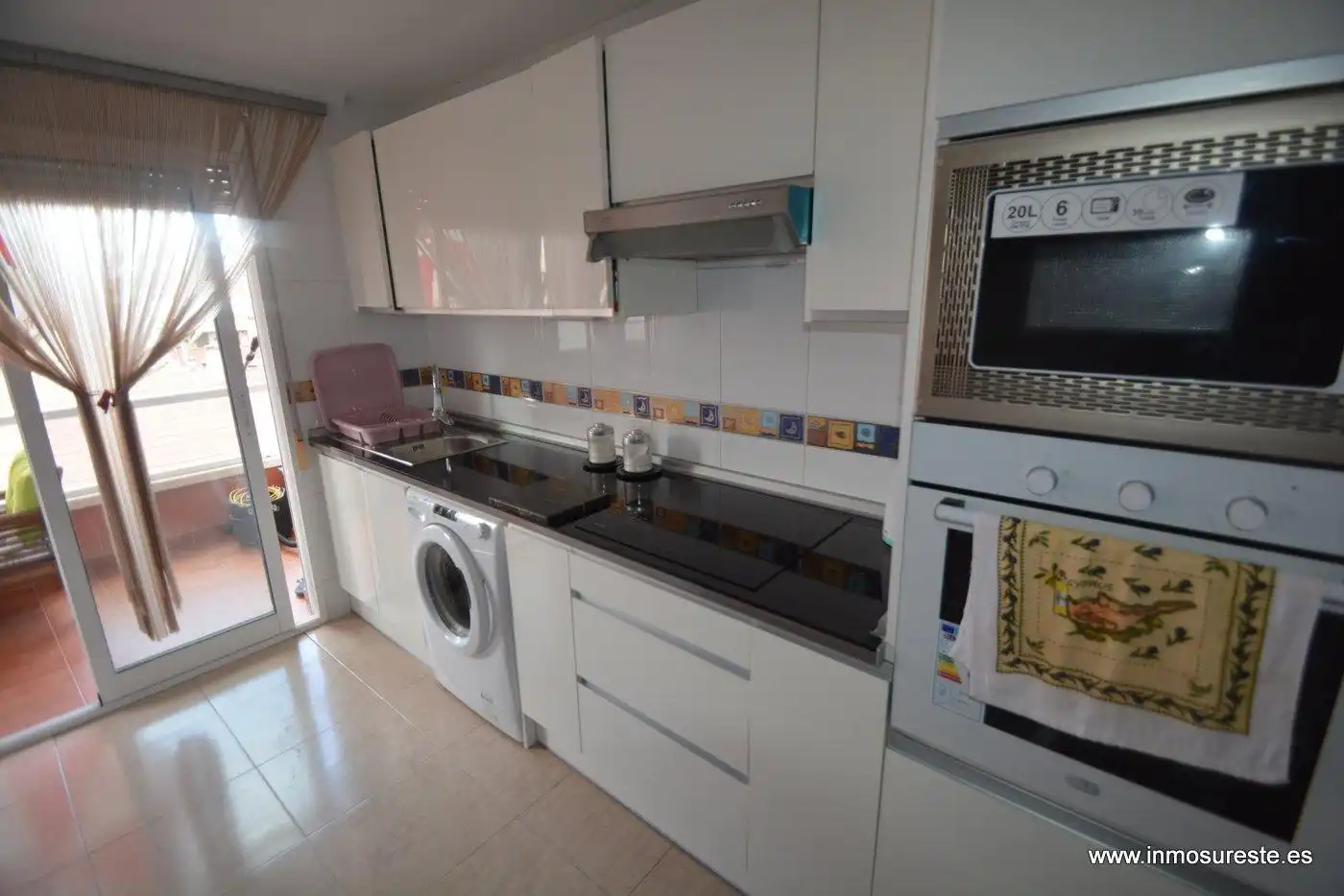 Cocina de Piso en venta en Almoradí con Amueblado, Balcón y Piscina comunitaria