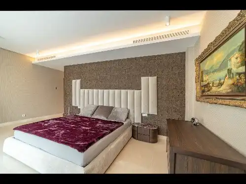 Dormitori de Casa o xalet en venda en Marbella amb Aire condicionat, Terrassa i Piscina