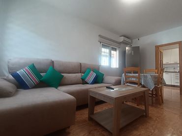 Doppelhaushälfte mit Garten zum Verkauf in Calle Cienfuegos