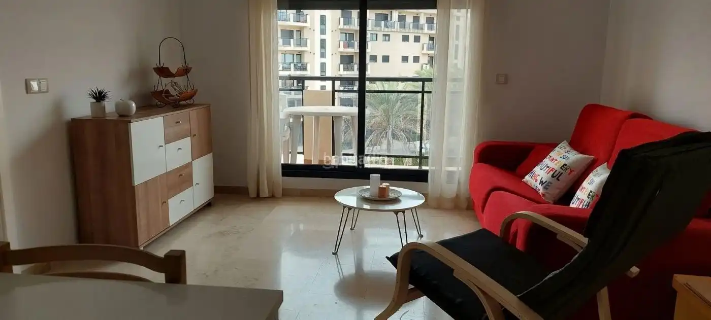 Flat with pool to rent in Carrer de Lanzarote 6, imagen 2