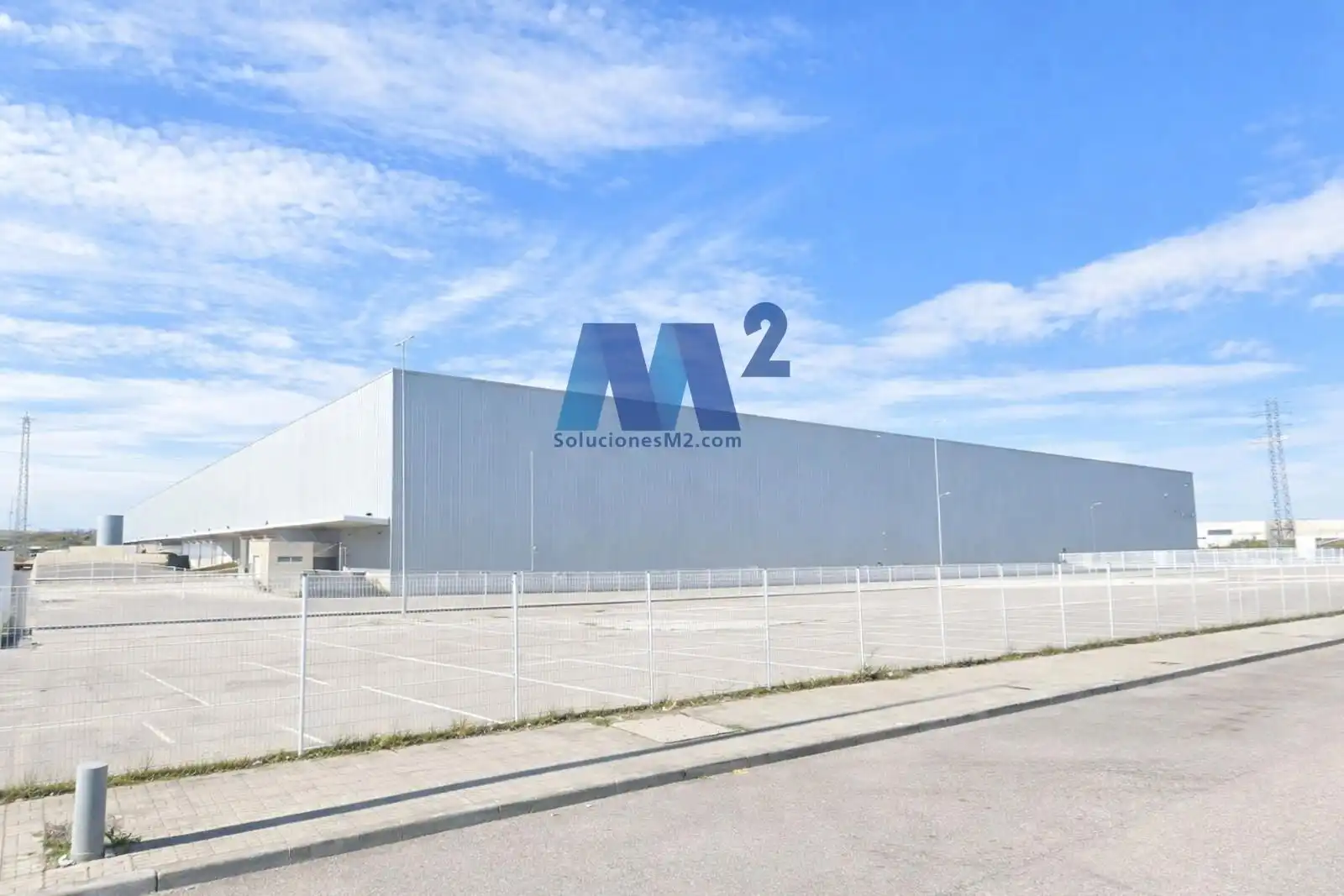 Industrial building to rent in Rio Henares