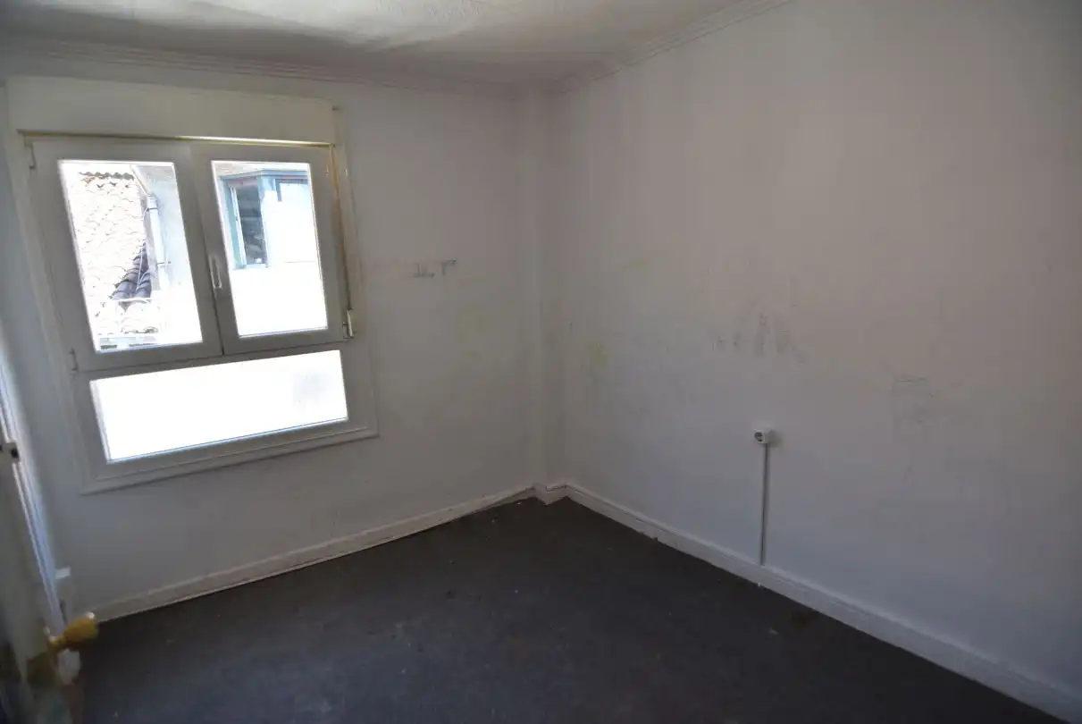 Bedroom of Flat for sale in Elgoibar