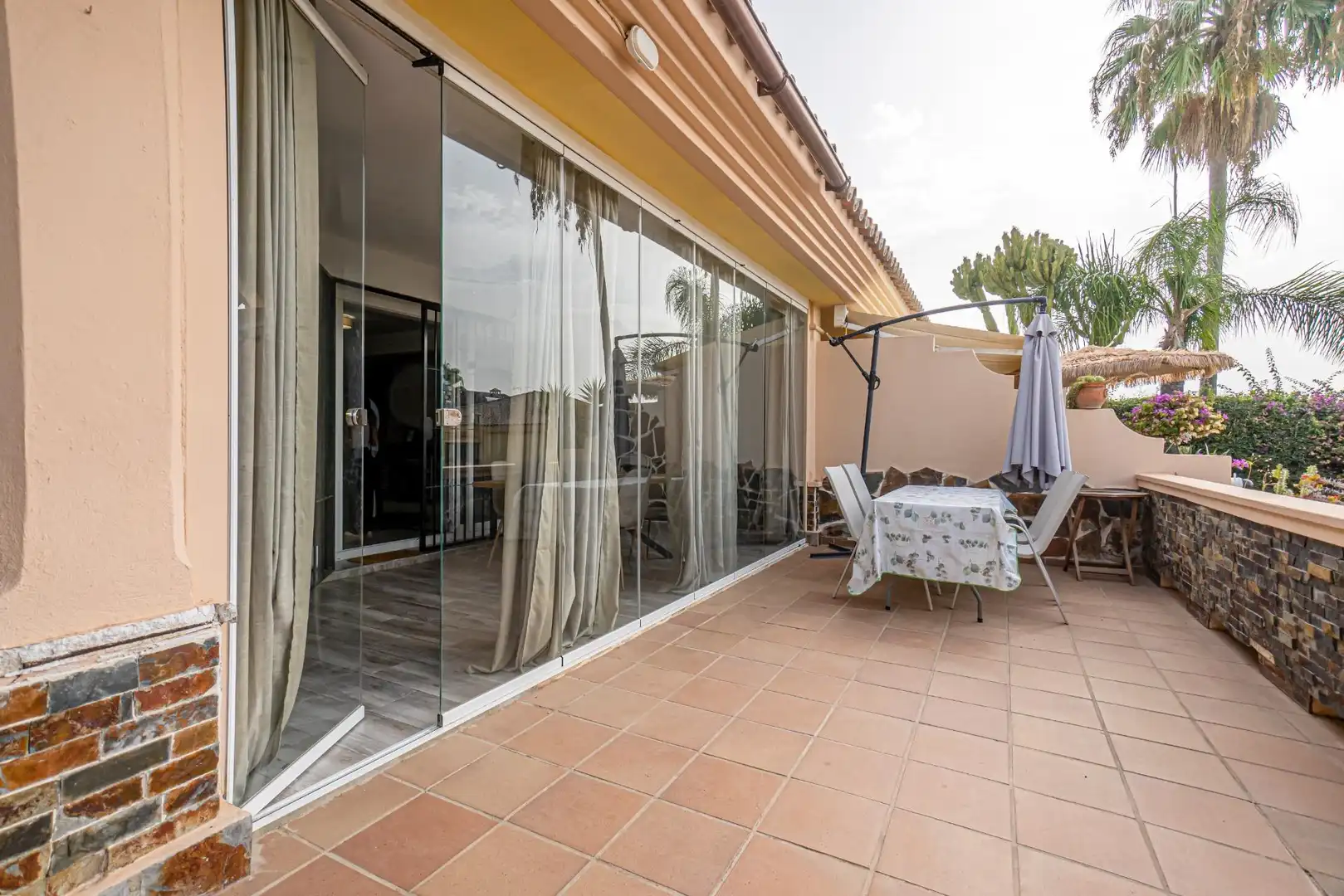 Casa amb piscina en venda a Calle OPALO DE RIVIERA, imagen 6