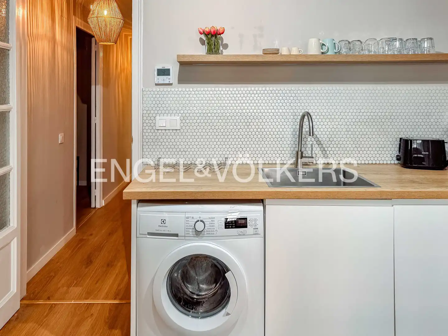Cuina de Pis de lloguer en Barcelona amb Aire condicionat, Calefacció i Parquet
