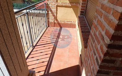 Balcony of House or chalet for sale in Sariegos  with Heating, Private garden and Parquet flooring