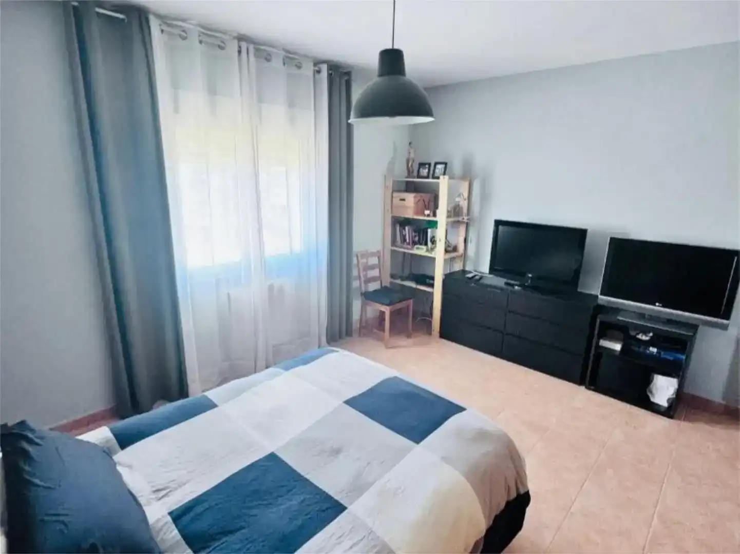 Dormitori de Casa adosada en venda en Pulgar