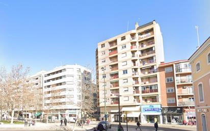 Vista exterior de Pis en venda en  Zaragoza Capital amb Calefacció, Parquet i Terrassa