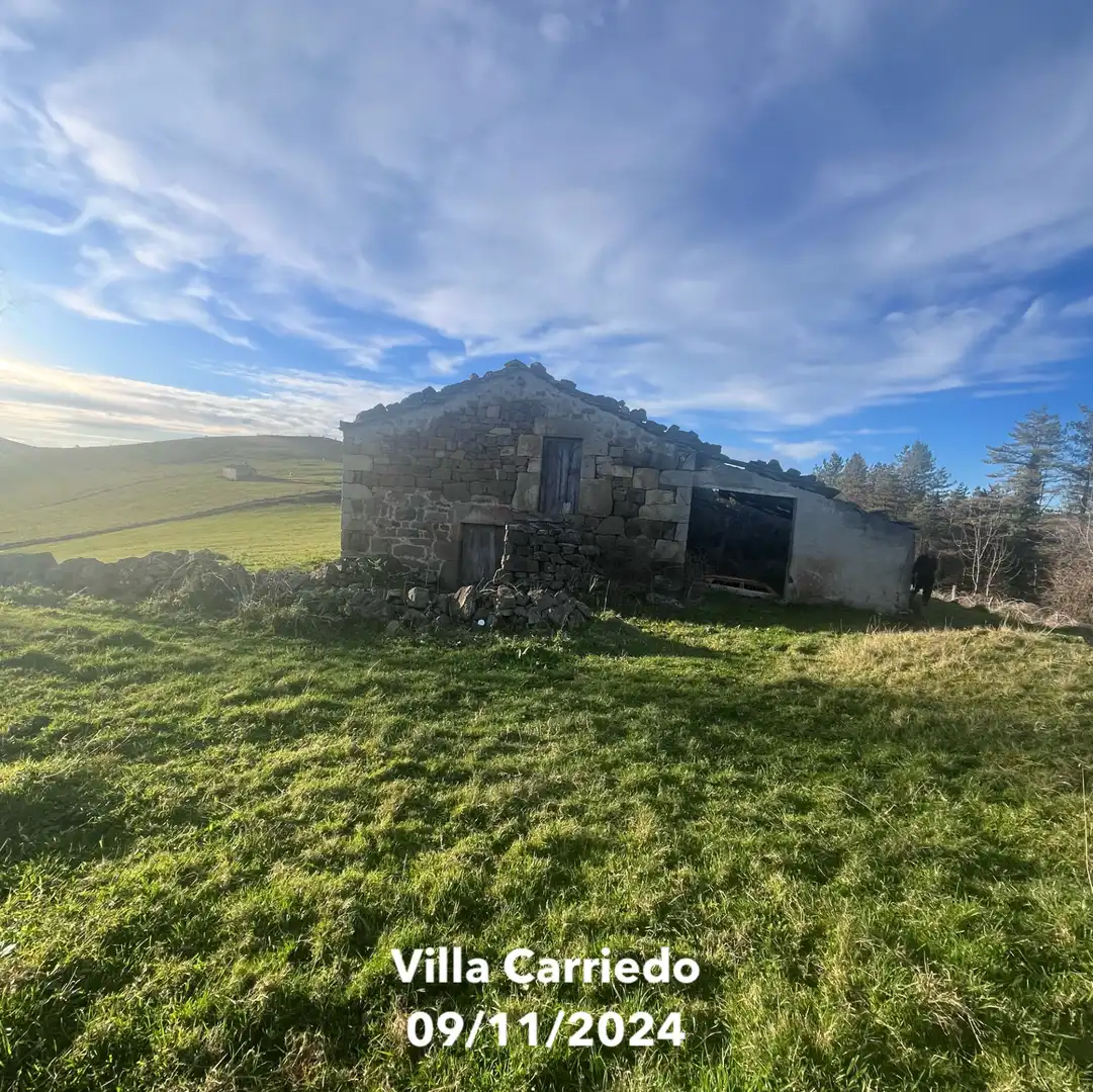 Finca rústica en venta en Villacarriedo con Jardín privado