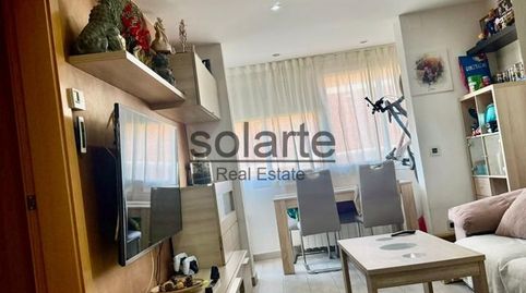 Foto 3 de Pis en venda a Carrer del Pedraforca, Ciutat Meridiana, Barcelona Capital