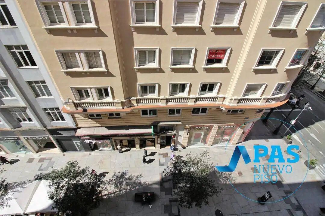 Piso en venta en Calle Lealtad, Centro - Ayuntamiento