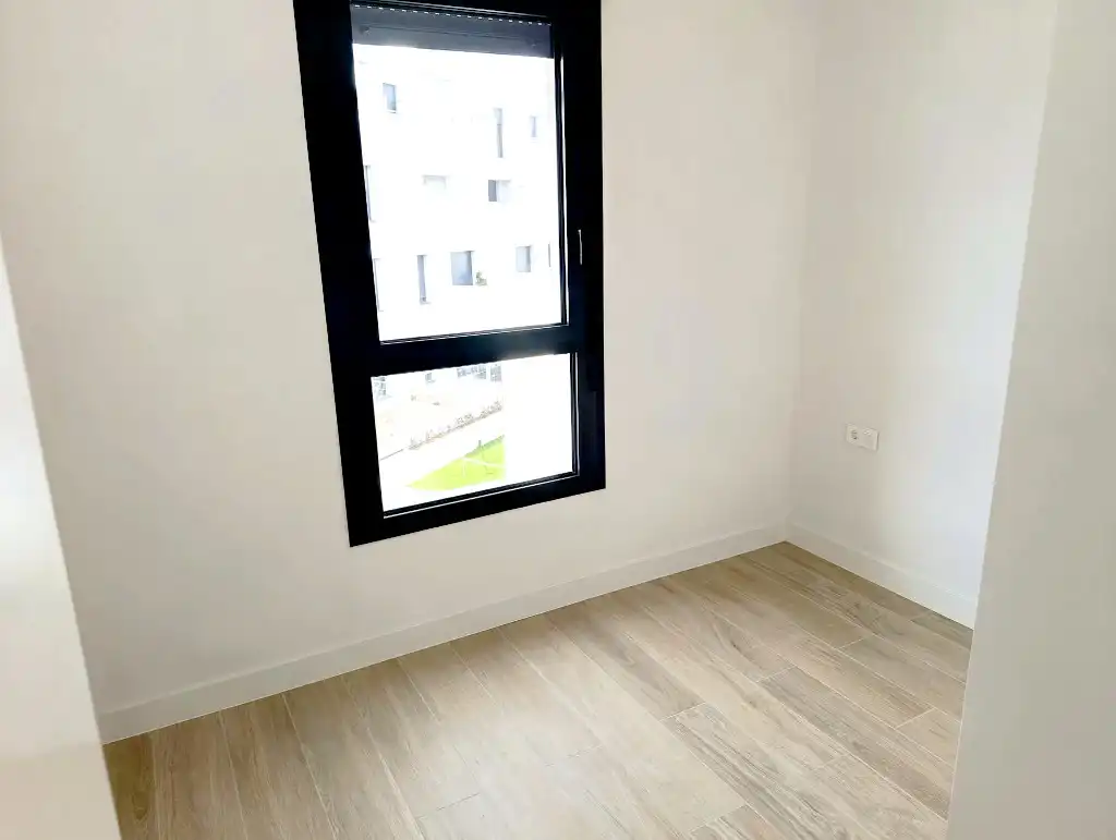 Schlafzimmer von Wohnung zur Miete in Cobeña mit Klimaanlage, Heizung und Terrasse