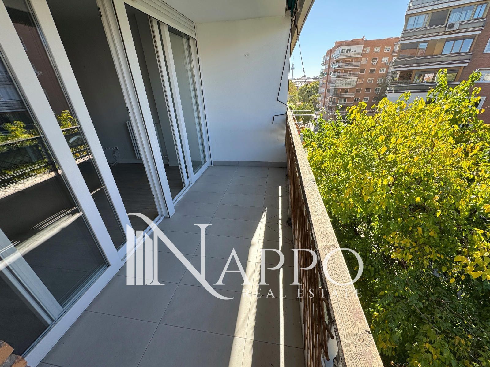 Terrassa de Pis de lloguer en  Madrid Capital amb Aire condicionat, Calefacció i Forn