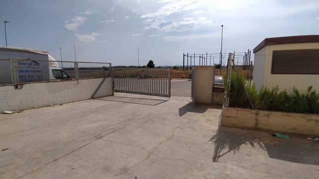 Nave industrial en Alquiler en Centro