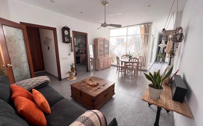 Living room of Single-family semi-detached for sale in Cardedeu  with Heating, Terrace and Oven