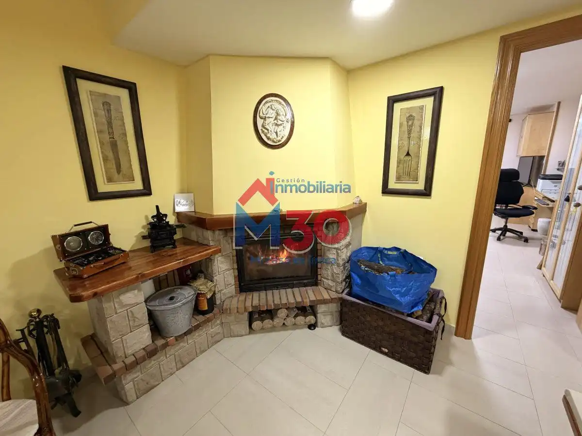 Houses for sale in Miranda de Ebro  with Heating, Terrace and Storage room