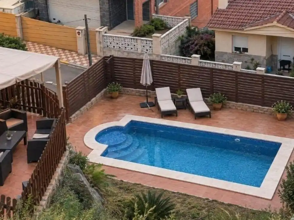 Piscina de Casa o chalet en venta en Abrera, Barcelona