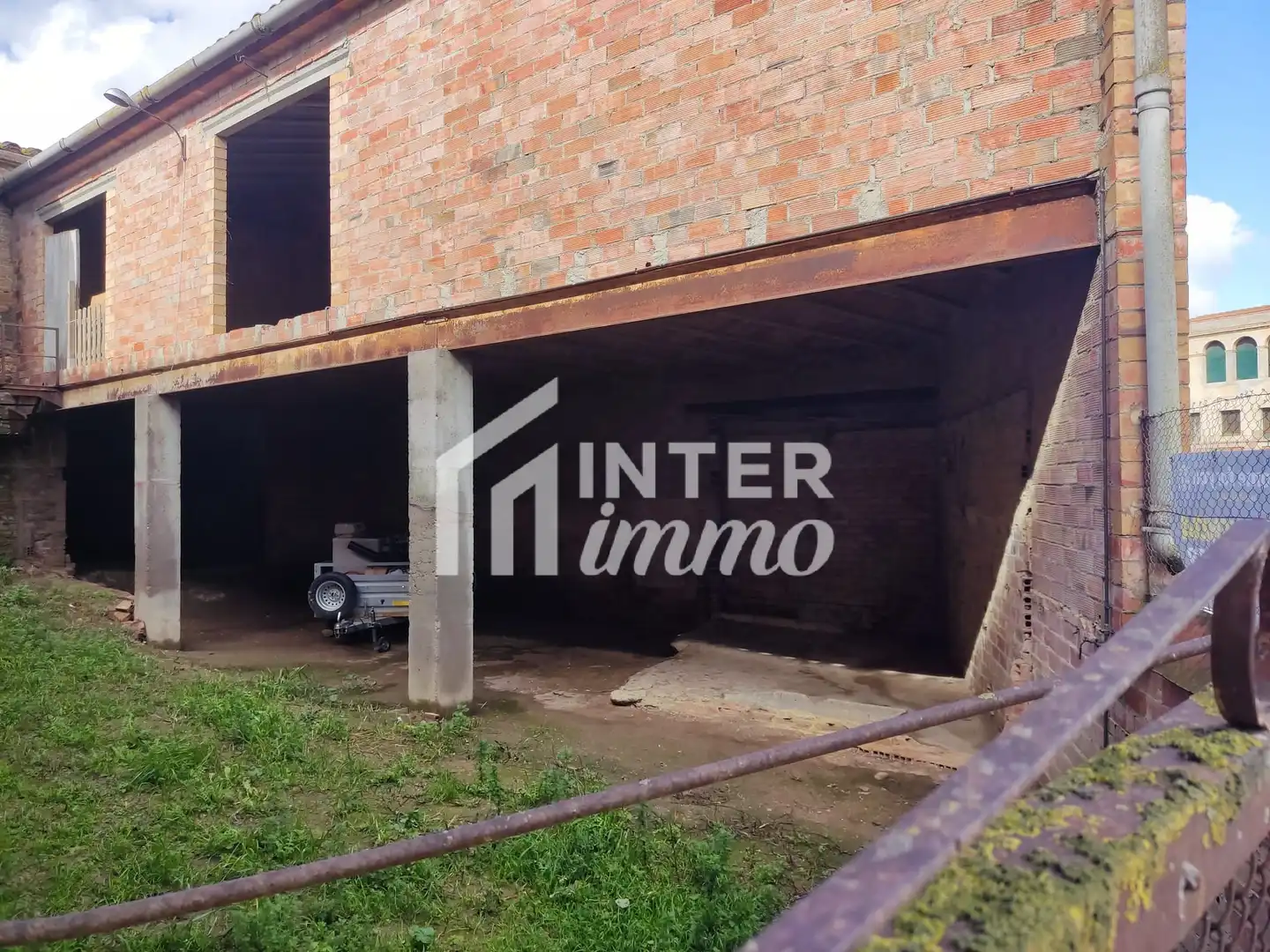 Edificio en venta en Peralada, Girona
