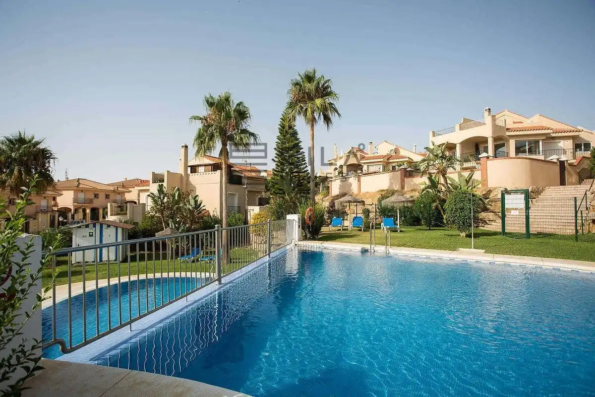 Adosado con piscina en venta en Urb. Las Lomas de Riviera Club, imagen 3