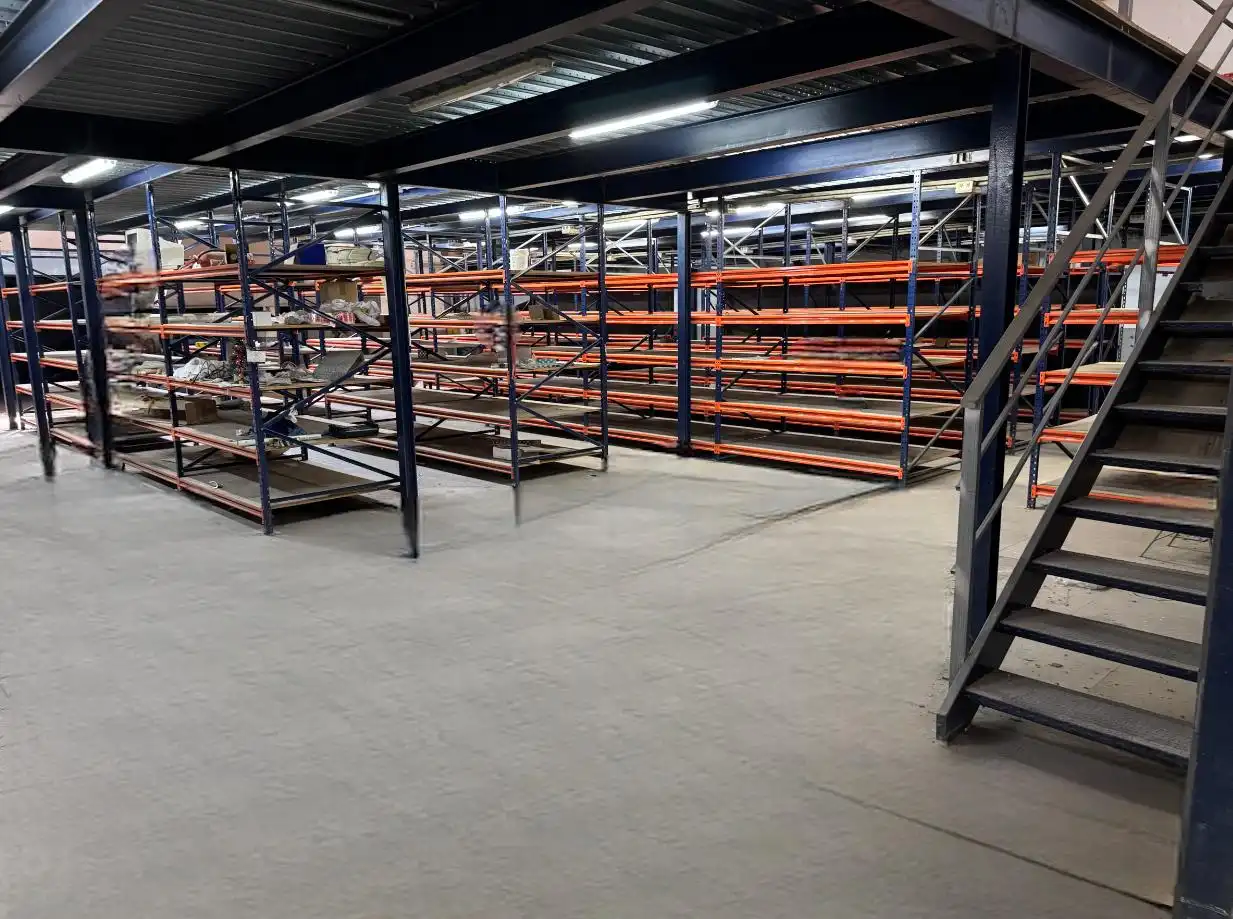 Nave industrial en venta en Calle Salvador Fructuoso, imagen 6