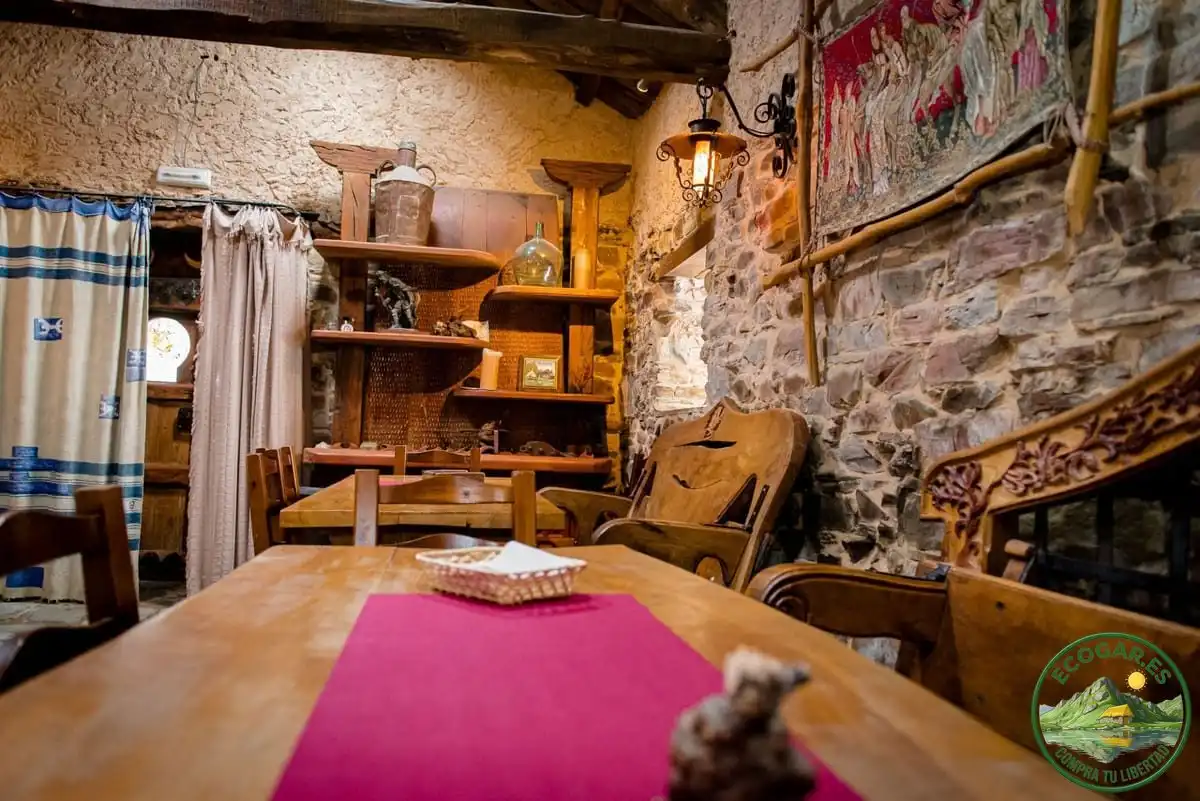 Casa o chalet en venta en Santa Colomba de Somoza con Calefacción y Trastero