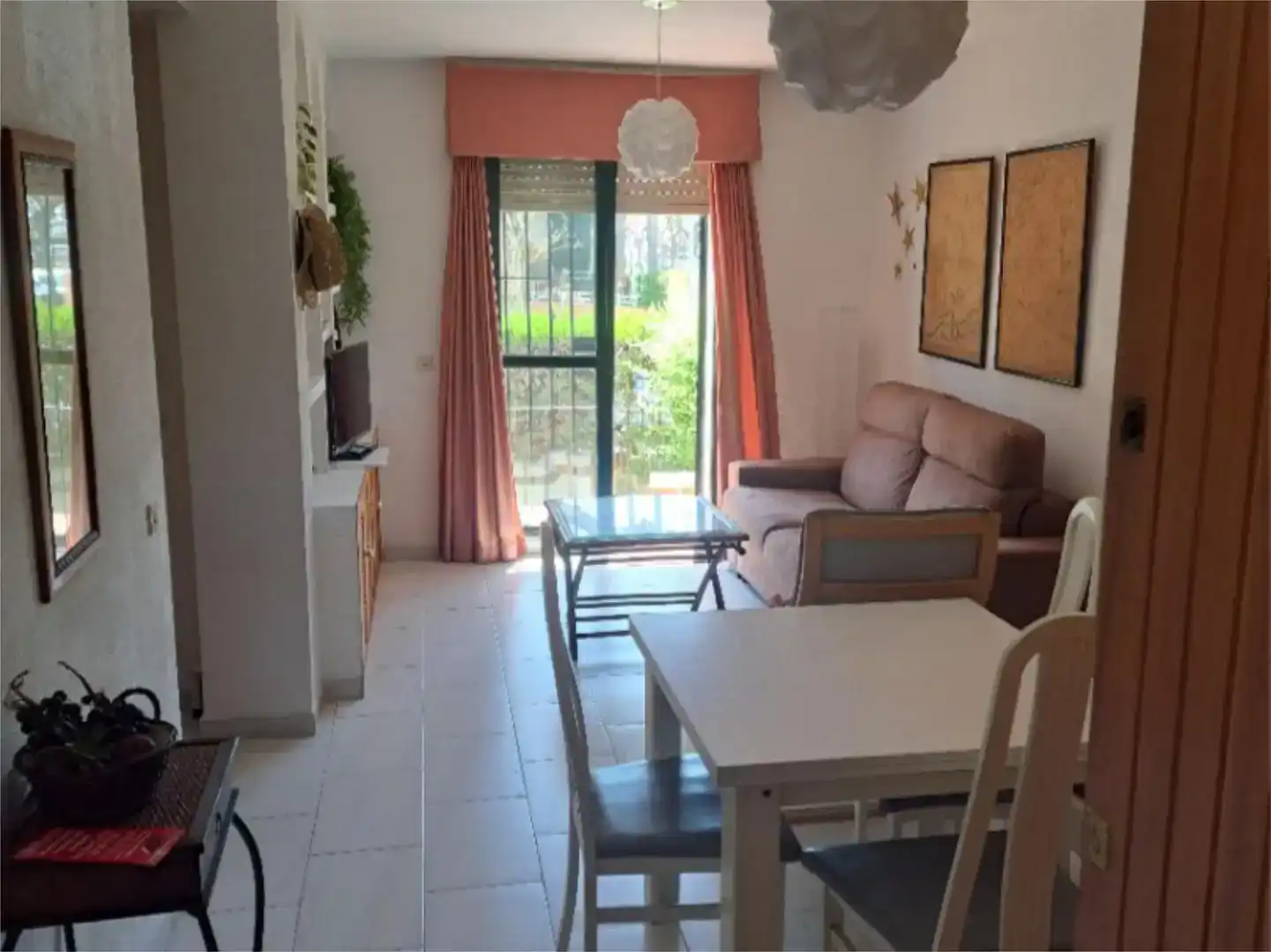 Sala d'estar de Apartament en venda en Islantilla amb Piscina i Balcó