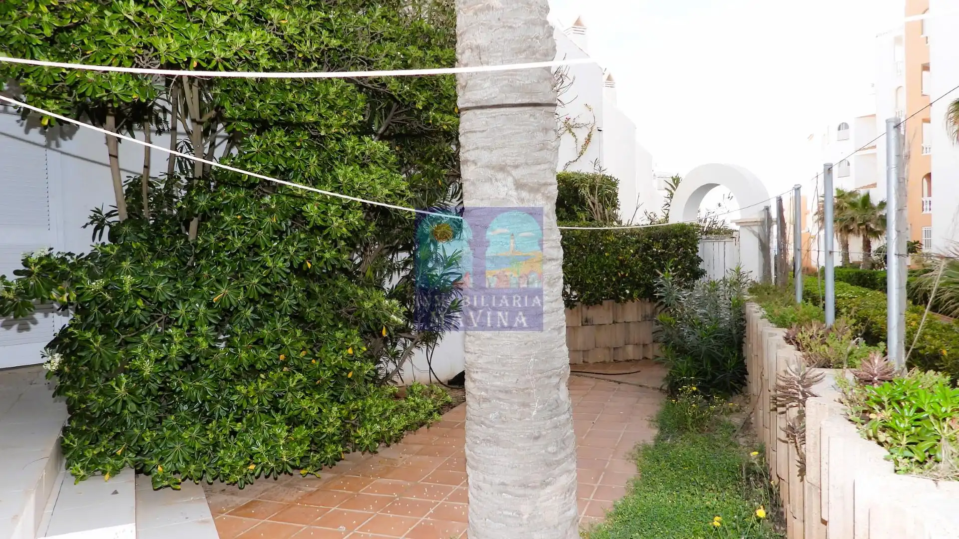 Garten von Einfamilien-Reihenhaus zum Verkauf in La Manga del Mar Menor mit Heizung, Privatgarten und Terrasse