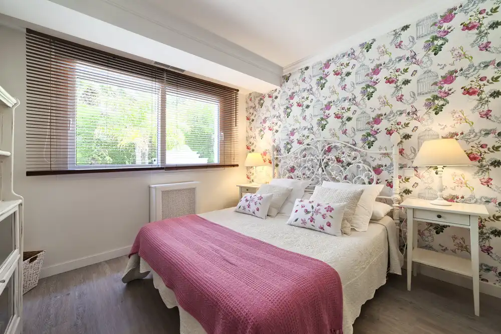 Dormitori de Casa o xalet de lloguer en Marbella amb Aire condicionat, Jardí privat i Terrassa