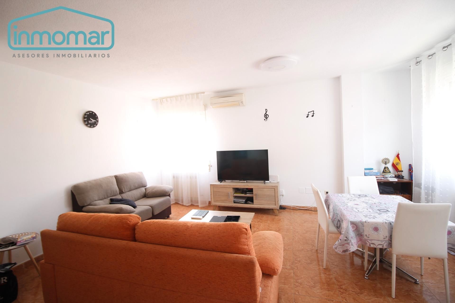 Living room of Duplex for sale in  Toledo Capital  with Air Conditioner, Heating and Terrace