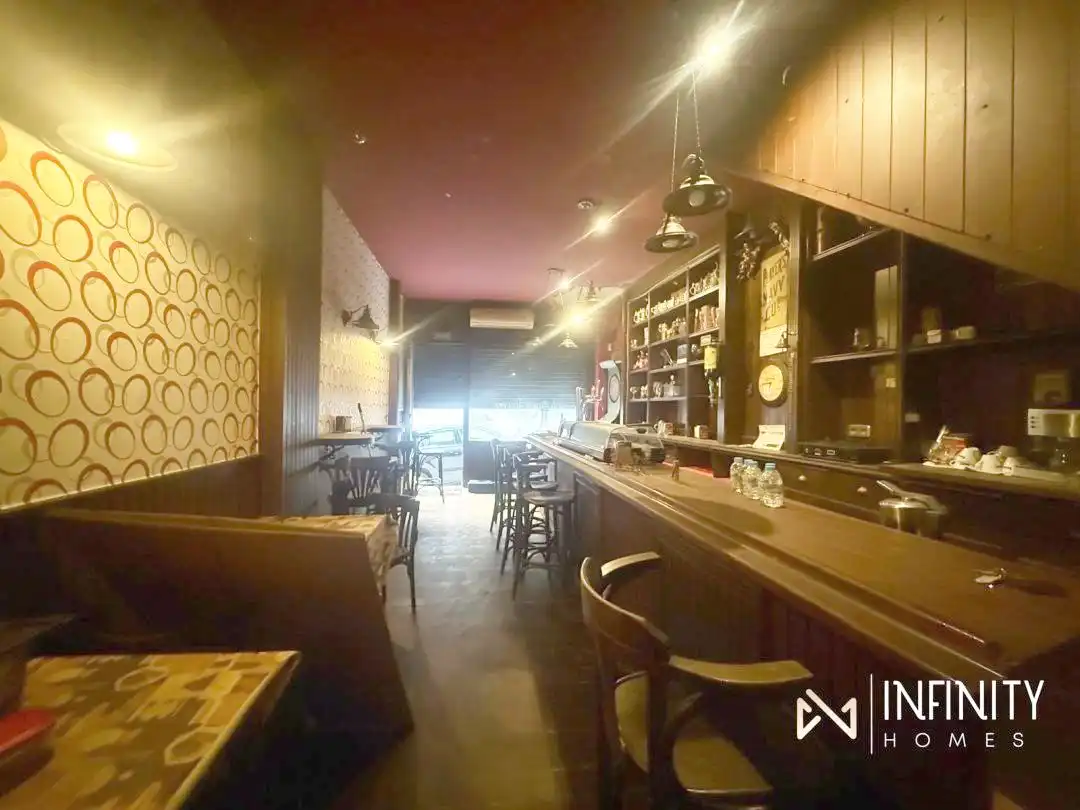 Business premises for sale in De Azkue Resurreccion Maria Kalea, imagen 6