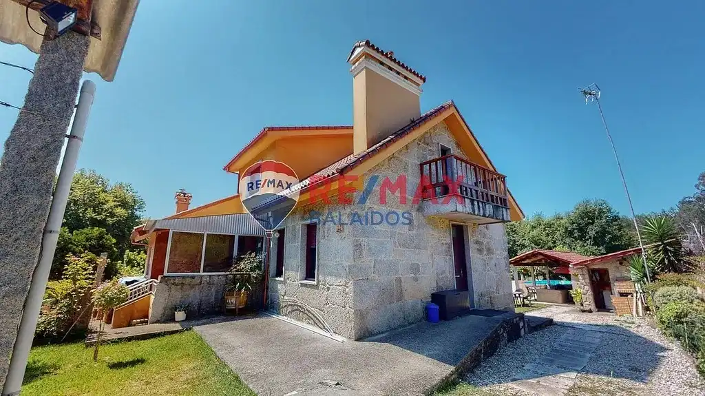 Casa o chalet en venta en Ponteareas