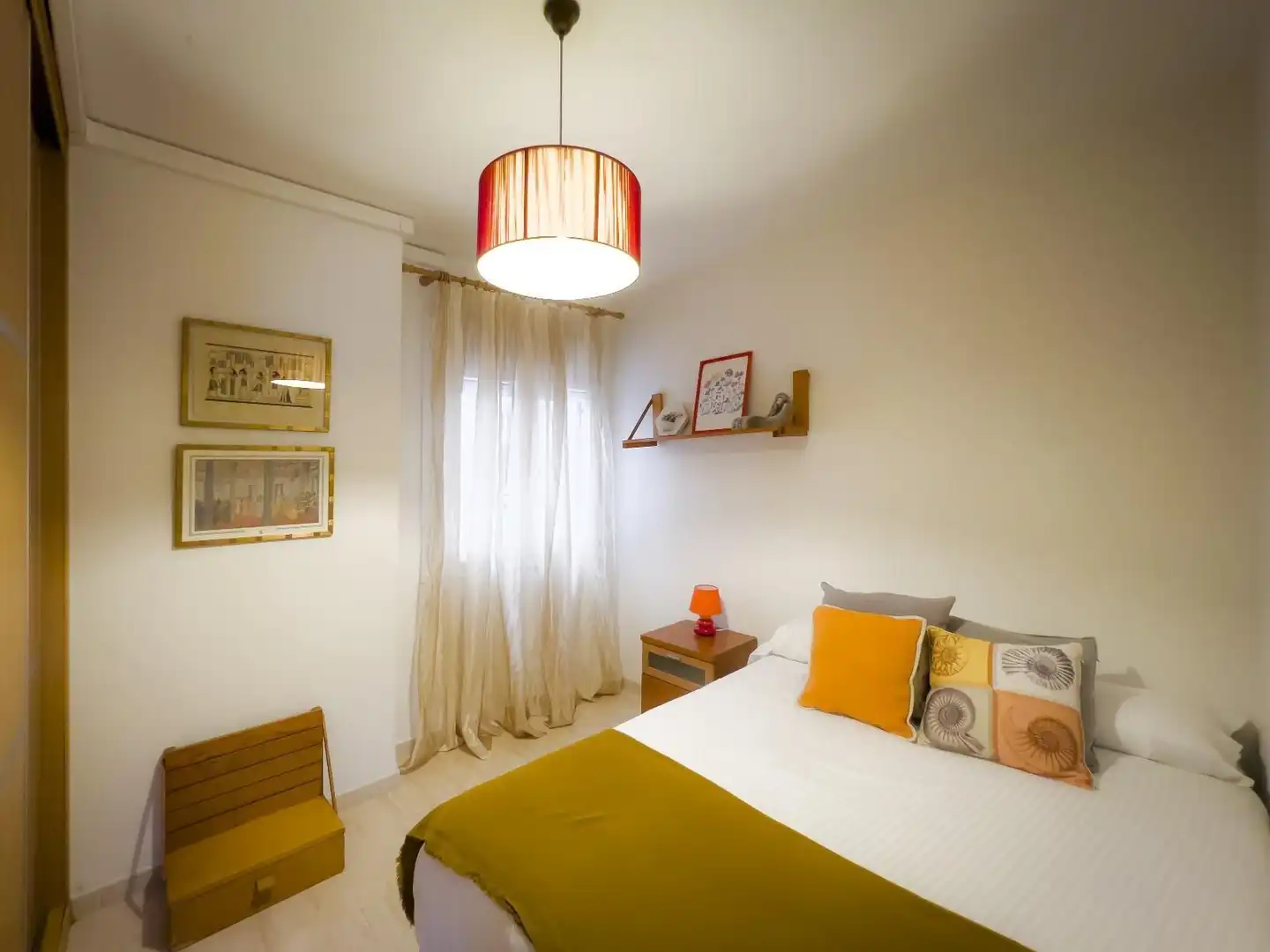 Habitación de Piso de alquiler en Málaga con Aire acondicionado y Amueblado
