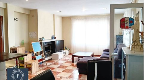 Foto 2 von Haus oder Chalet zum Verkauf in Calle Olivares, Serranillos del Valle, Madrid