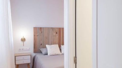 Photo 2 of Flat for sale in Calle del Barco, Universidad - Malasaña, Madrid Capital