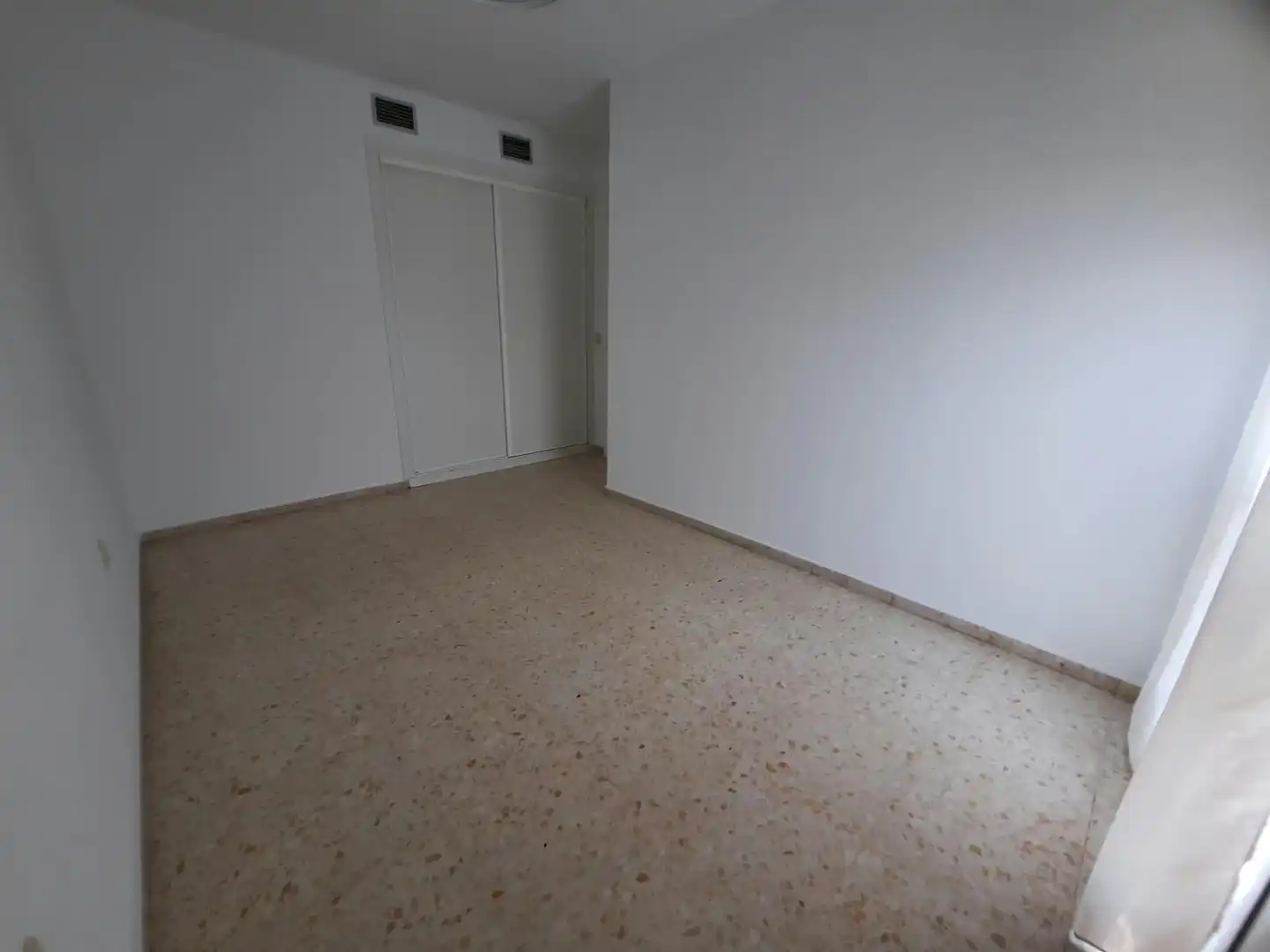 Habitación de Apartamento de alquiler en Ciudad Jardín