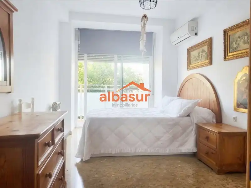Flat with lift for sale in Avenida de Medina Azahara 49, imagen 11