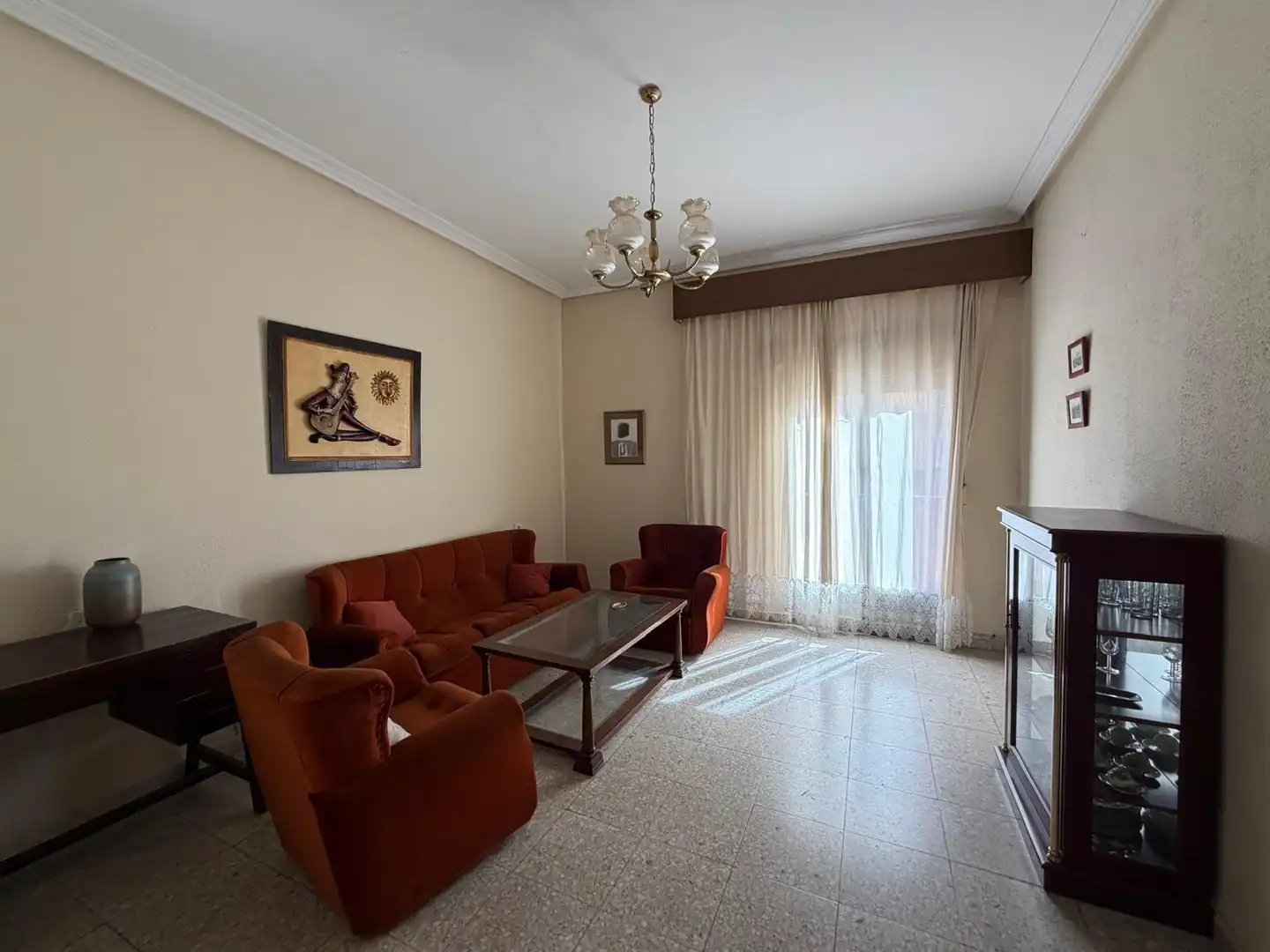 Sala d'estar de Pis en venda en Cáceres amb Terrassa, Moblat i Balcó