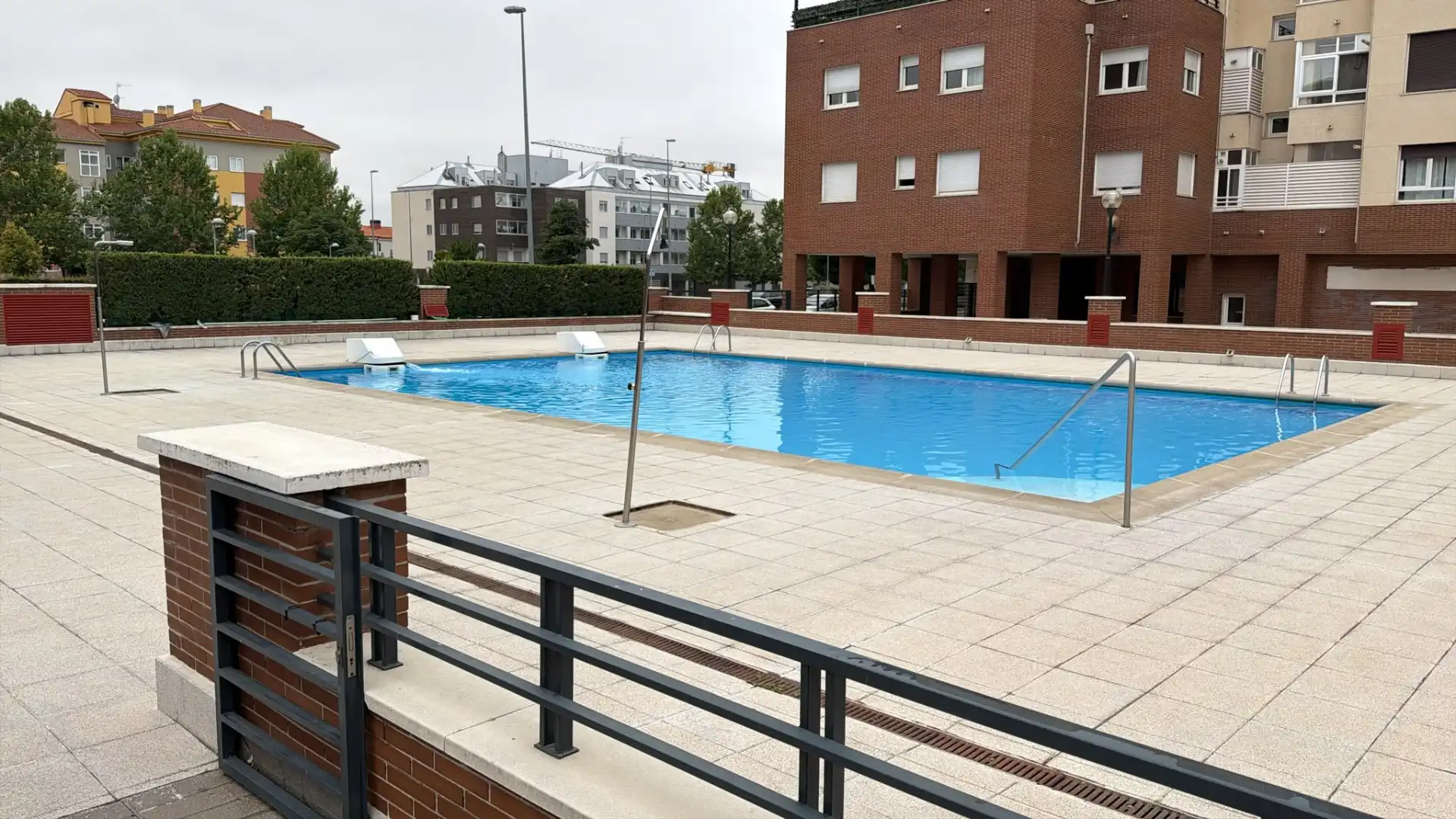 Flat with pool for sale in Calle Dalia, imagen 3