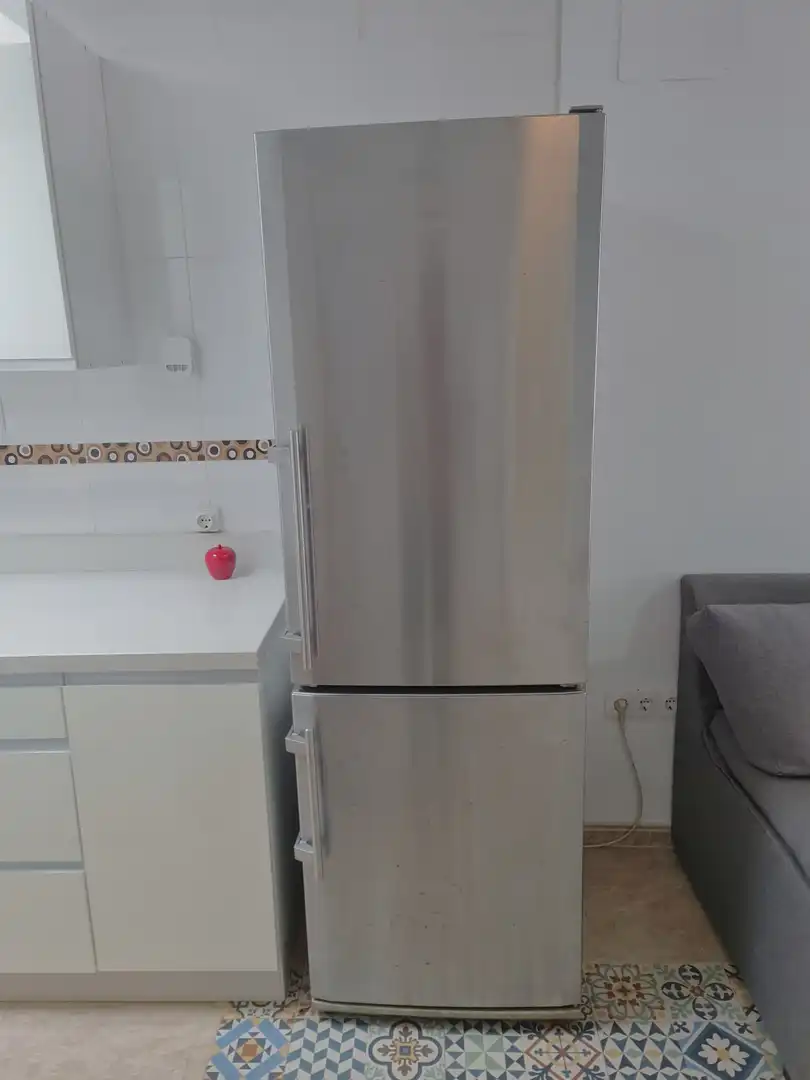 Cocina de Casa o chalet de alquiler en Santa Pola con Aire acondicionado, Jardín privado y Trastero