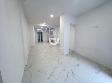 Casa en venda a Calle CANONIGO LORENTE