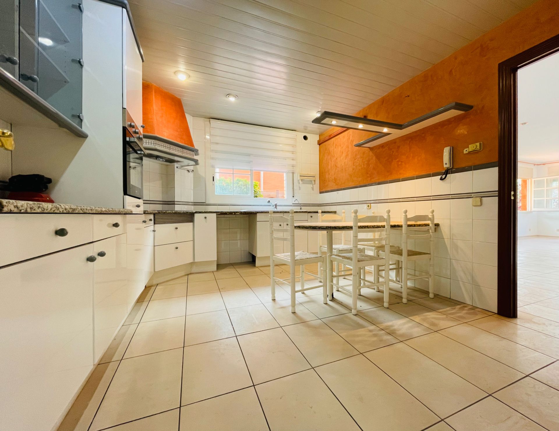 Küche von Einfamilien-Reihenhaus miete in Corbera de Llobregat mit Klimaanlage, Heizung und Terrasse