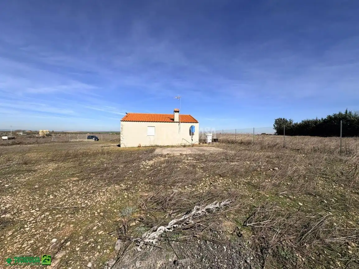 Finca rústica en venda a Pozuelo de Calatrava