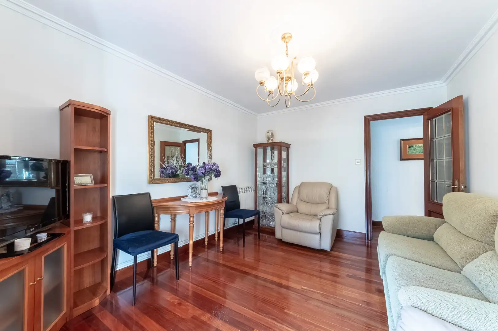 Sala de estar de Piso en venta en Bilbao  con Calefacción, Terraza y Amueblado