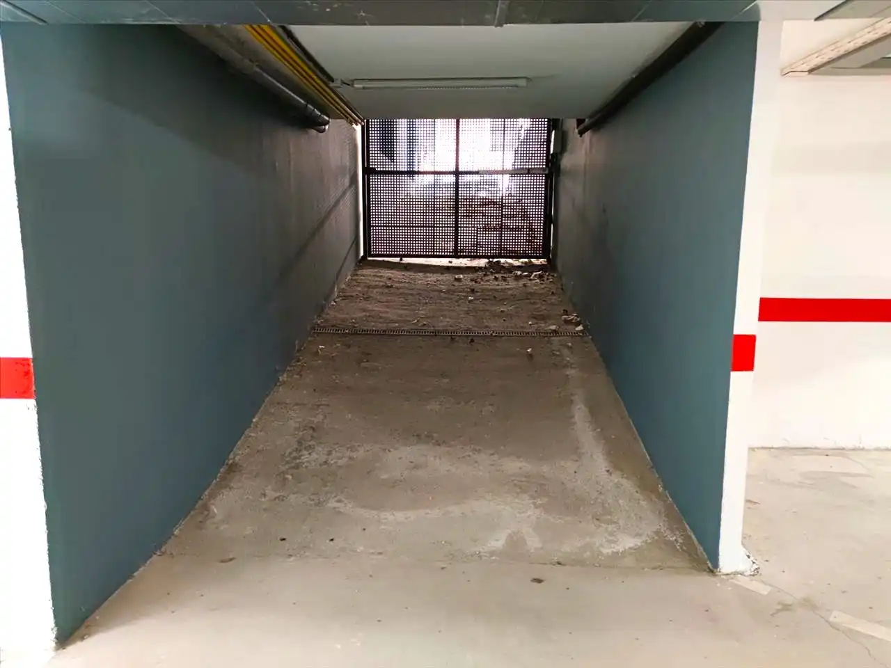 Garage for sale in DONANTES DE SANGRE, Agoncillo