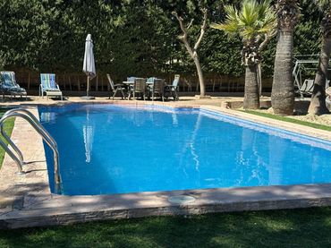 Xalet amb piscina en venda a La Alcayna